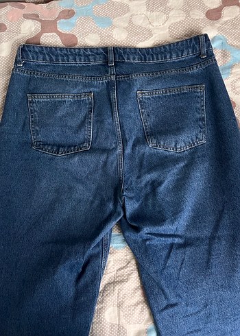 Kadın Mavi Bol Kesim Mom Jean Kot Pantolon - Görsel 3