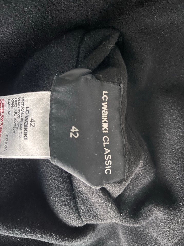 Kadın Siyah Fermuarlı Polar Ceket - Görsel 4