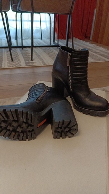 37 Beden Harley Davidson kadın bot