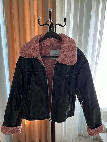 Bershka Pembe Kürklü Deri Mont