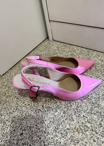 Podyum Pembe Bağlamalı Stiletto Kadın Ayakkabı