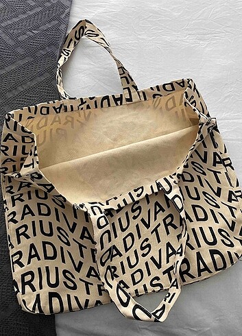 Stradivarius SATILIK DEĞİLDİR