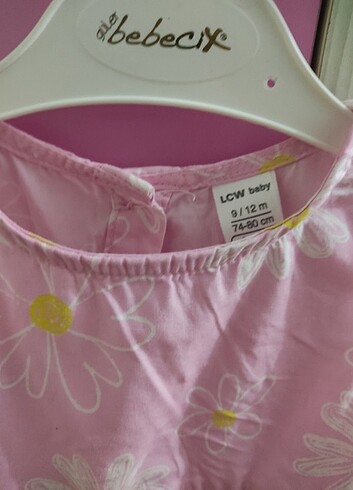 LC Waikiki Papatyalı elbise