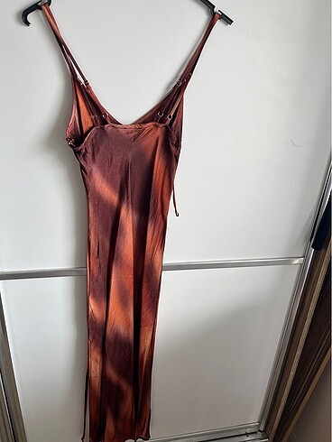 xs Beden Bershka elbise
