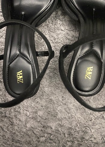 Zara sivri burun topuklu ayakkabı - Görsel 5