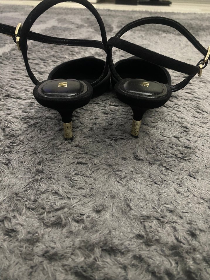 Zara sivri burun topuklu ayakkabı - Görsel 3