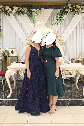 Nişan elbisesi