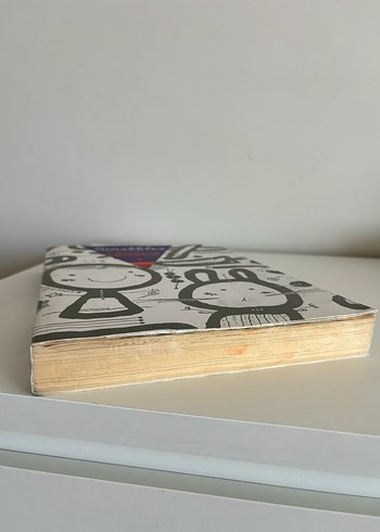 Scribbles Çiziktirme ve Boyama Kitabı.