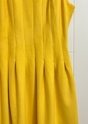 Sarı Kadın Süet Pilili Midi Elbise - Görsel 5