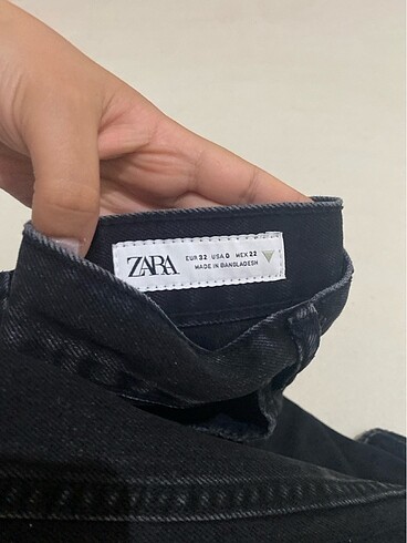 Zara straight zara