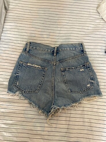 32 Beden zara mini şort