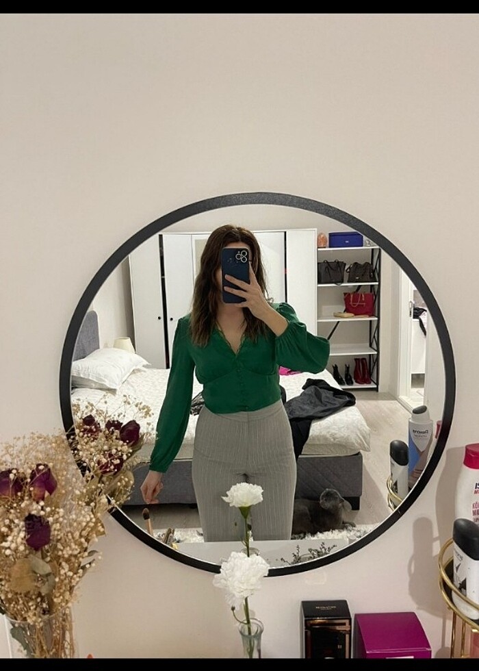 Zümrüt yeşili harika bir ürün ikikere giydim - Görsel 4