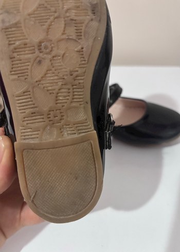 Kız Çocuk Siyah Tokalı Babet Ayakkabı - Görsel 4