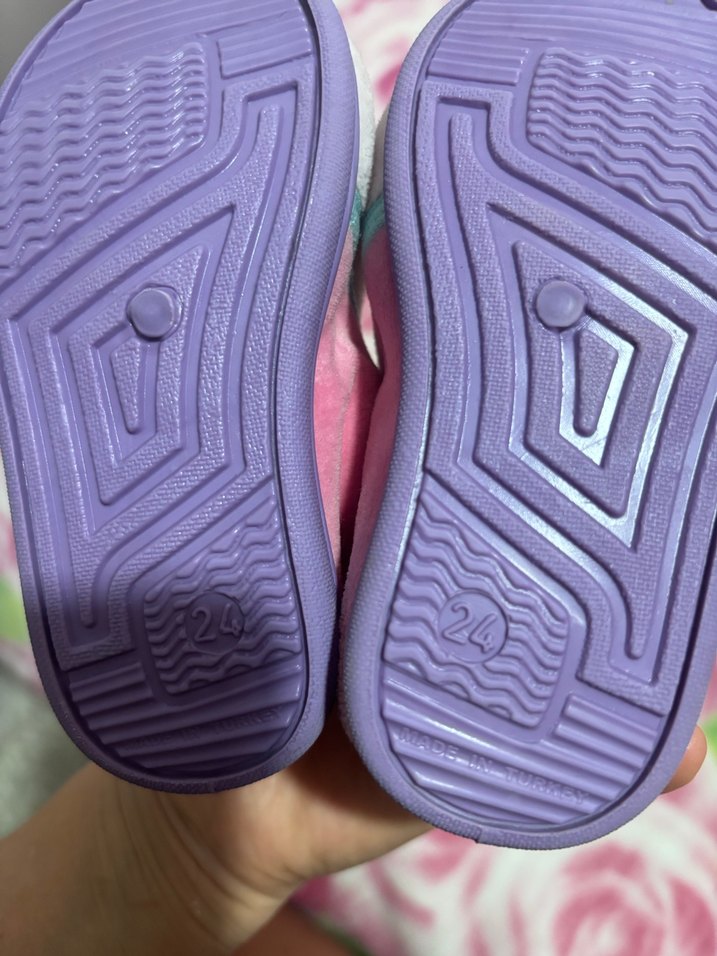 Kız Çocuk Pembe Bağcıksız Sıcak Terlik - Görsel 3