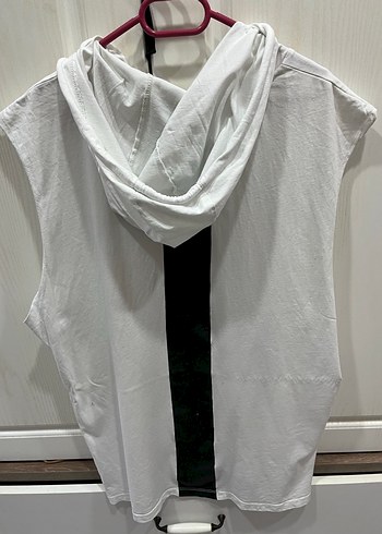 Beyaz Kapüşonlu Kolsuz Spor tişört - Görsel 3