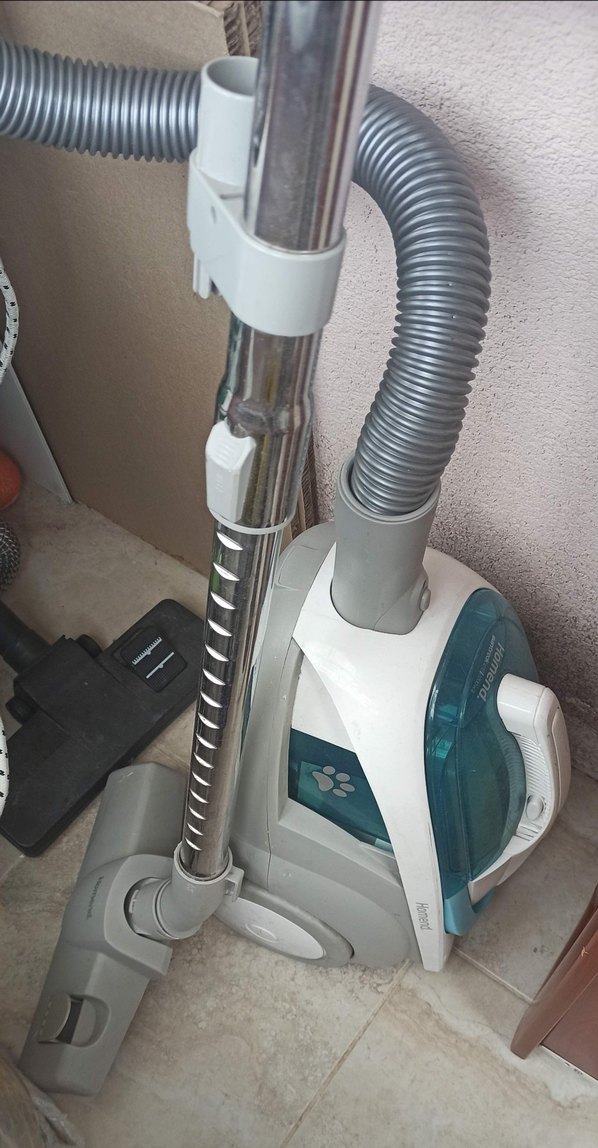 Turkuaz Renkli Pastel Elektrikli Süpürge - Görsel 3