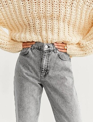 Mango Mom Jean