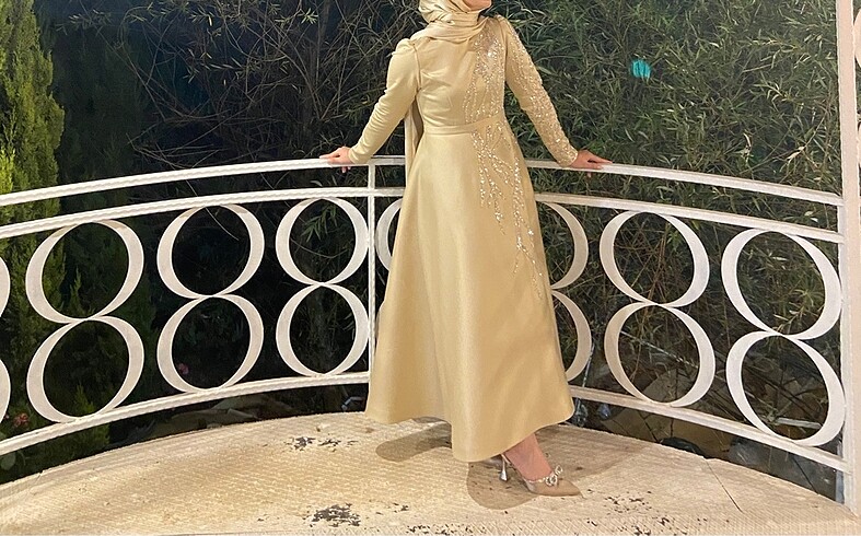 Meliha Tarhanacı Abiye