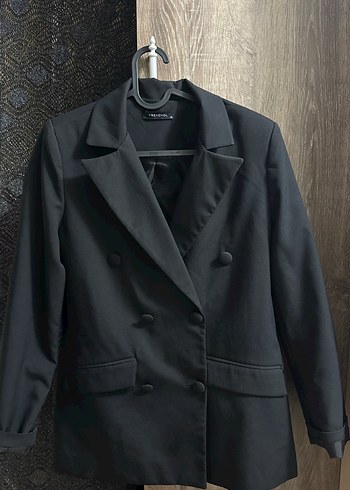 Düğmeli Siyah Midi Kadın Blazer Ceket