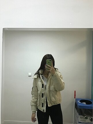 Bershka mont