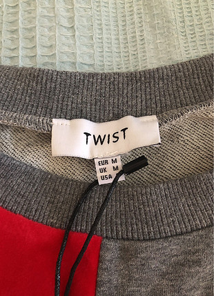 m Beden Twist sweatshirt yeni etiketi üzerinde 