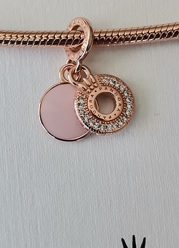 Pandora Pandora taç charm