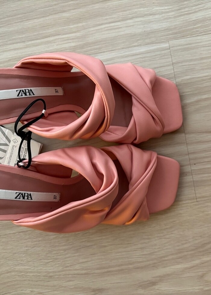 Zara Topuklu Terlik - Görsel 3