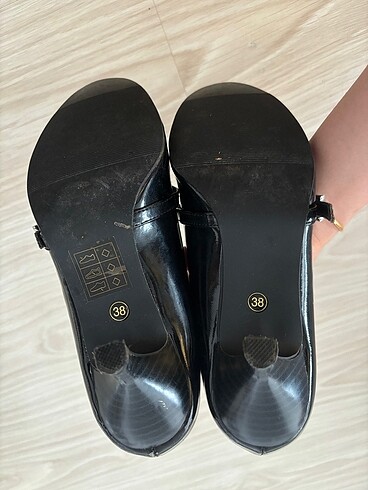 Siyah Şık Rugan Ayakkabı - Görsel 5