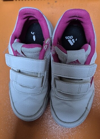 29 Beden beyaz Renk Adidas 29 numara kız çocuk ayakkabı