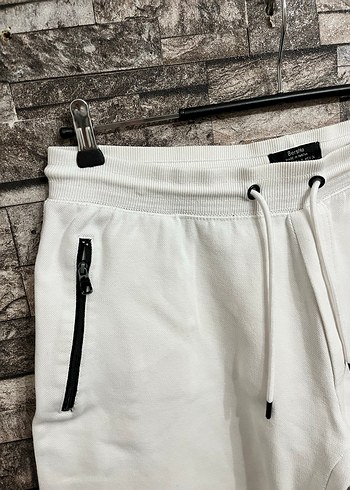 Beyaz Pamuklu Erkek Kısa Şort - Görsel 2