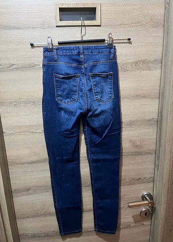 Carmen Model  Likralı, Vücudu Saran Yırtık Kot Pantolon - Görsel 4