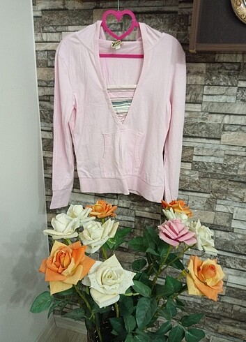 Kapüşonlu sweatshirt 