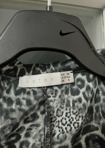 Koton Drapeli leopar desenli saten bluz