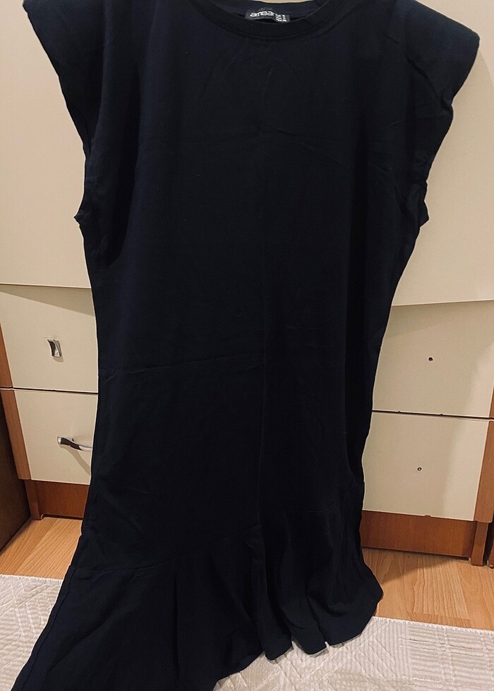 Kısa elbise - Görsel 3