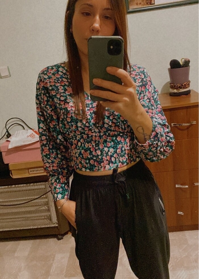 Çiçekli bluz - Görsel 5