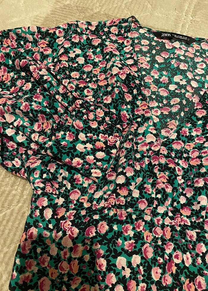 Çiçekli bluz - Görsel 2