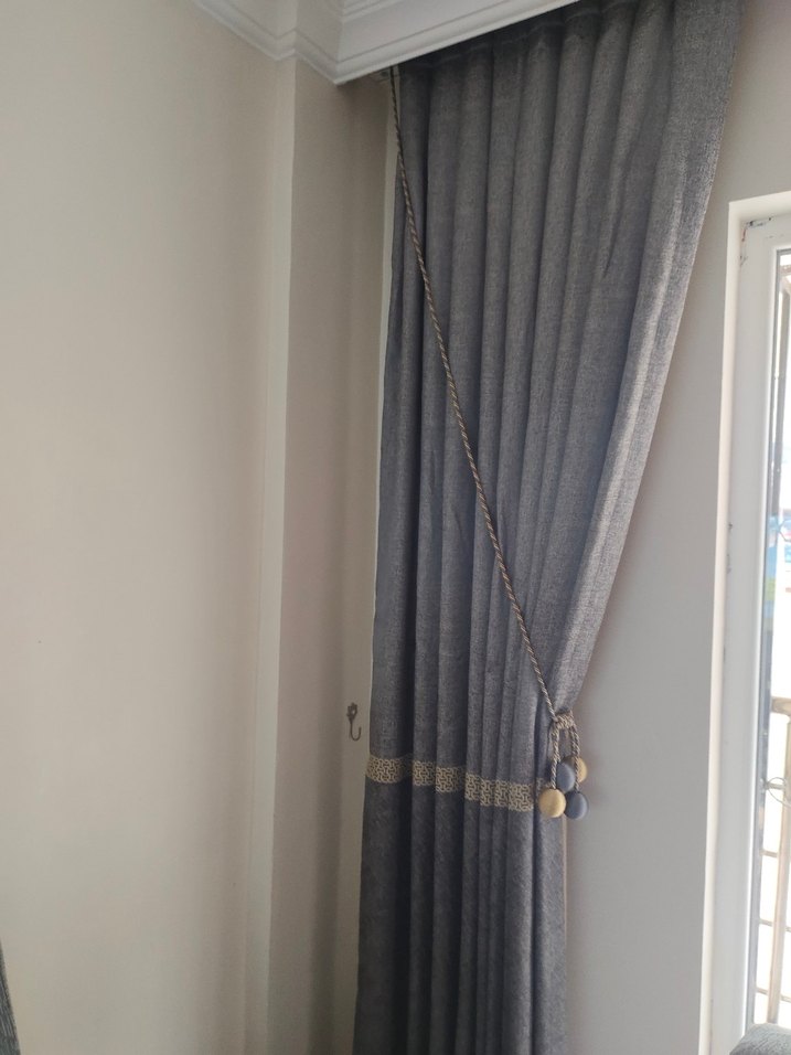 Nakışlı Gri Perde - Görsel 3