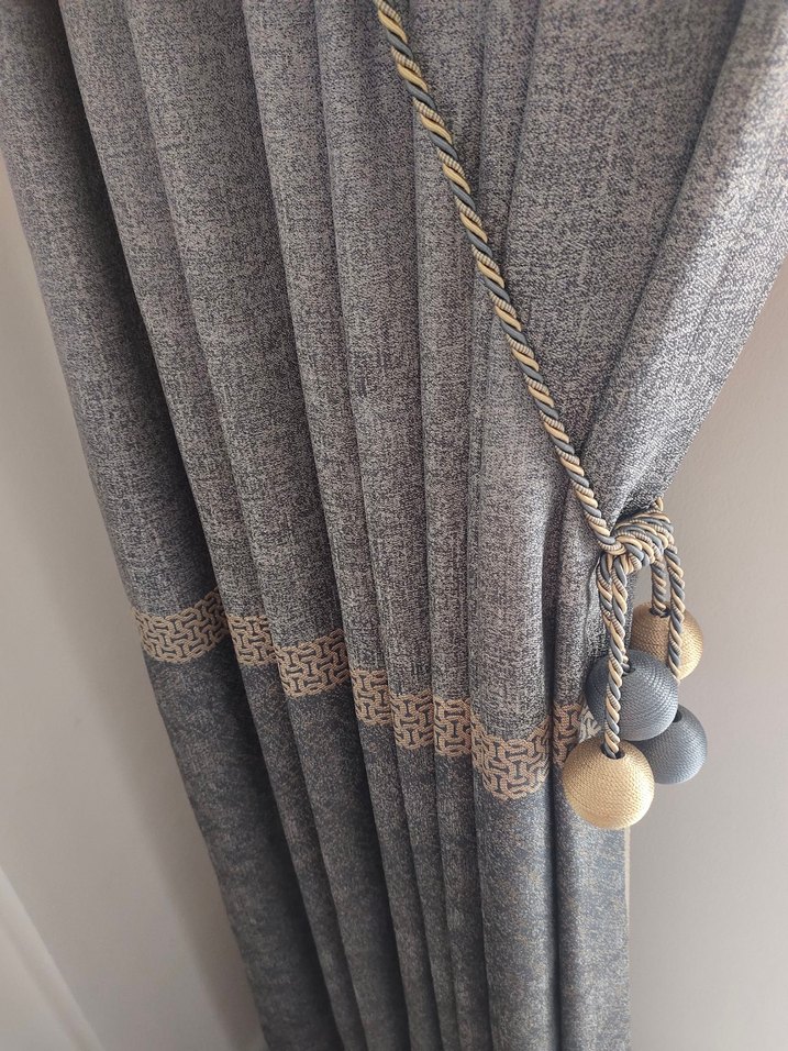 Nakışlı Gri Perde - Görsel 2