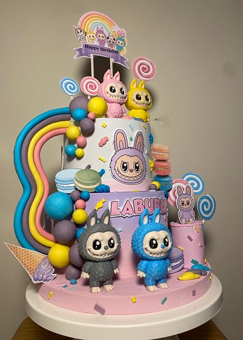 Renkli Pastel LABUBU Figürlü maket pasta - Görsel 5