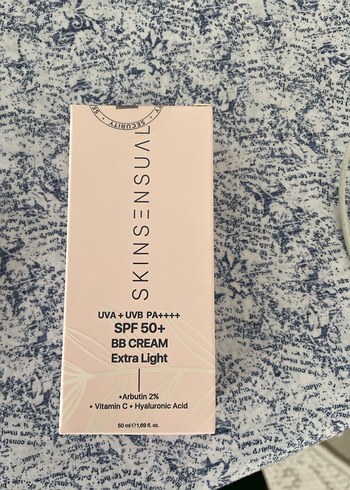 Bej Tonlu SKINSENSUAL BB Krem SPF 60+ - Görsel 3