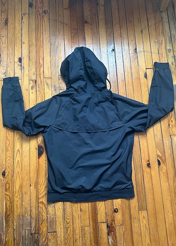 Nike Siyah Kapüşonlu Erkek Yağmurluk - Görsel 4