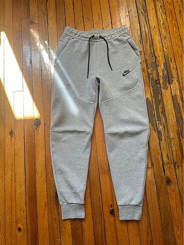 Nike tech fleece eşofman altı
