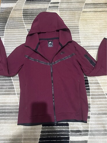 ORJİNAL NİKE TECH FLEECE BORDO