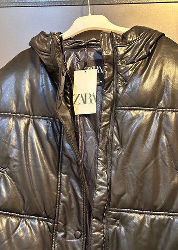 Kadın Siyah Deri Kemerli Şişme Yelek - Görsel 4