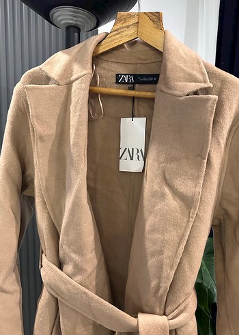 Zara Bej Kemerli Kadın Kaban yün