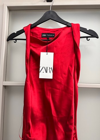 Kırmızı Uzun V Yaka Drapeli Elbise - Görsel 2