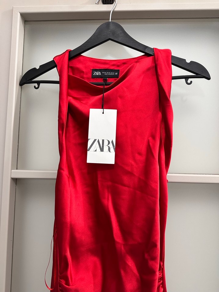 Kırmızı Uzun V Yaka Drapeli Elbise - Görsel 2