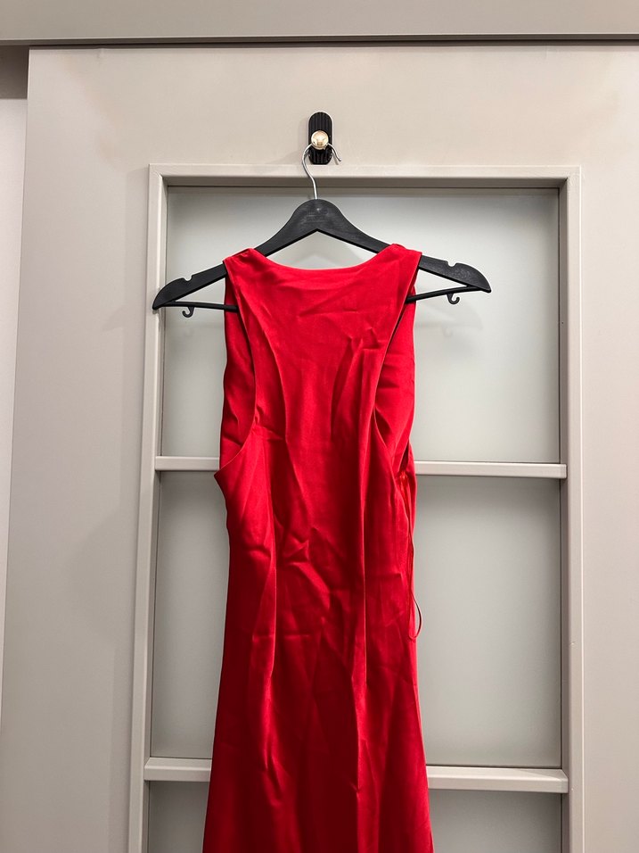 Kırmızı Uzun V Yaka Drapeli Elbise - Görsel 5