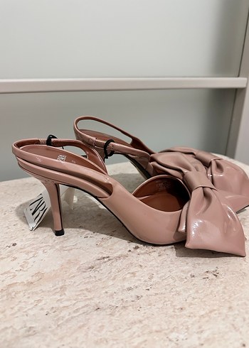 Bej Fiyonklu Yüksek Topuklu Stiletto - Görsel 4