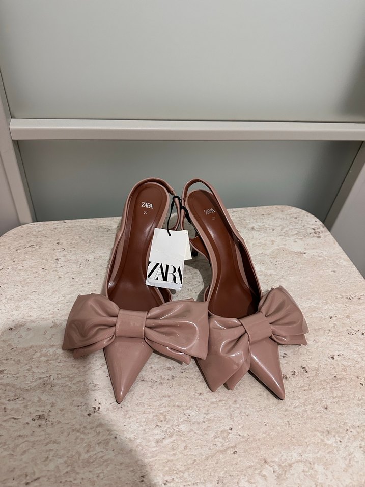 Bej Fiyonklu Yüksek Topuklu Stiletto - Görsel 2